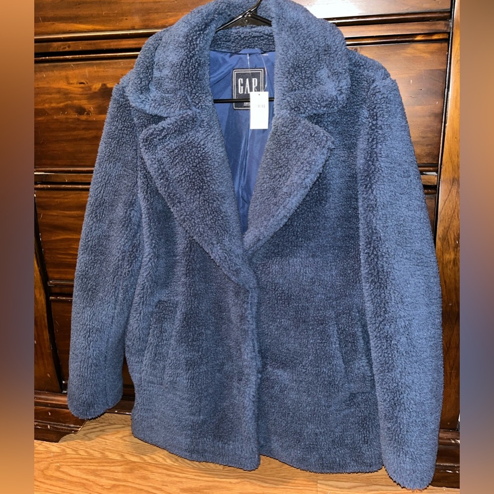 New gap teddy coat